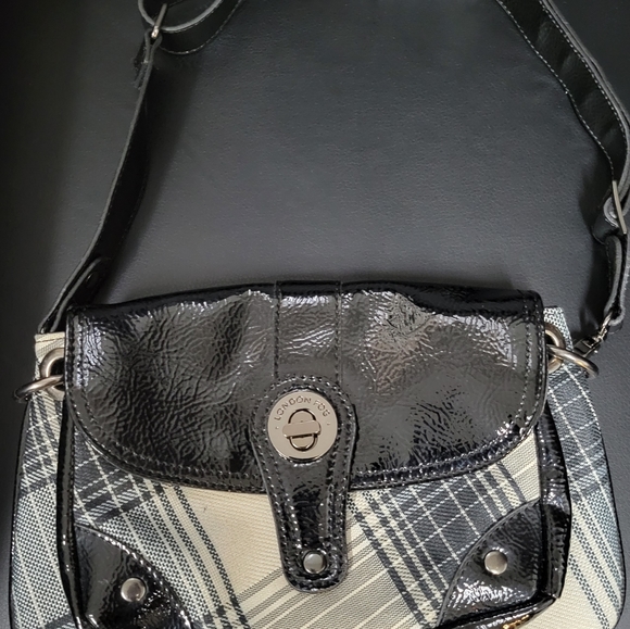 London Fog Purse - Shoulder Bag or Crossbody - Picture 1 of 11